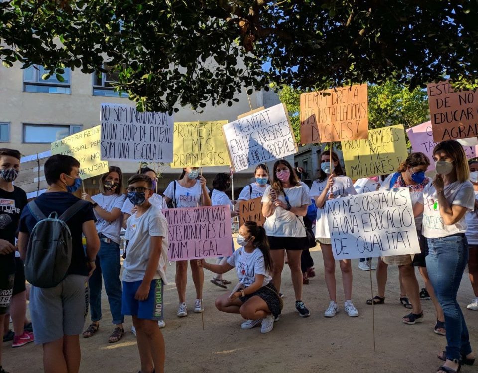 Manifestació escoles bressol Sol Solet La Lluna