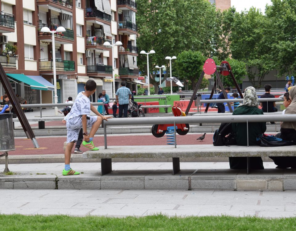 Les Torres plaça Constitució