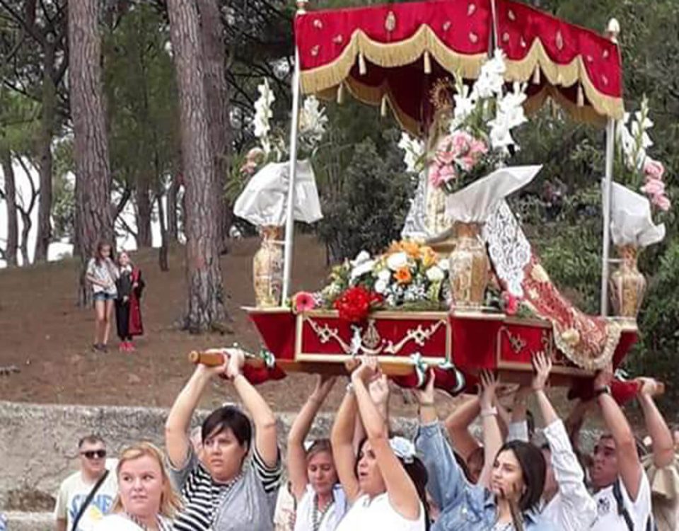 virgen de la luna
